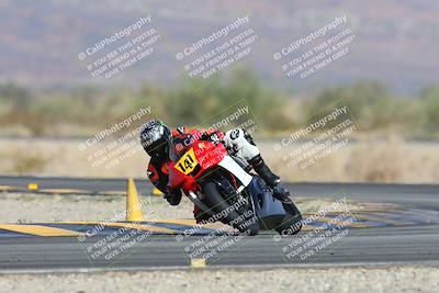 media/Dec-08-2024-CVMA (Sun) [[267e5a7075]]/Race 2-Amateur Supersport Open/